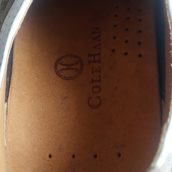 Shoes - Picture 6 of 6